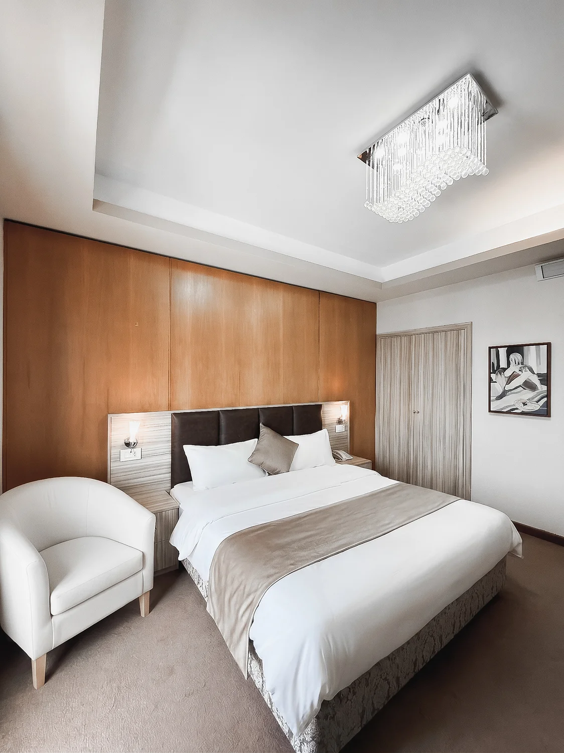 Executive Suite details at Bzommar Palace